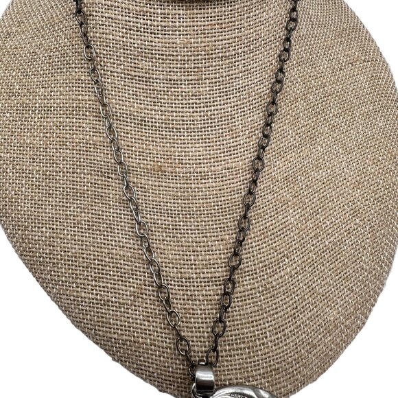 Silver Tone Statement Round Disc Pendant Necklace Sparkly Rhinestones 17" - Picture 5 of 8